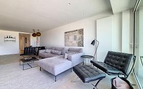 Rubensplein 7P, 4 Adults & 3 Kids - Free Parking